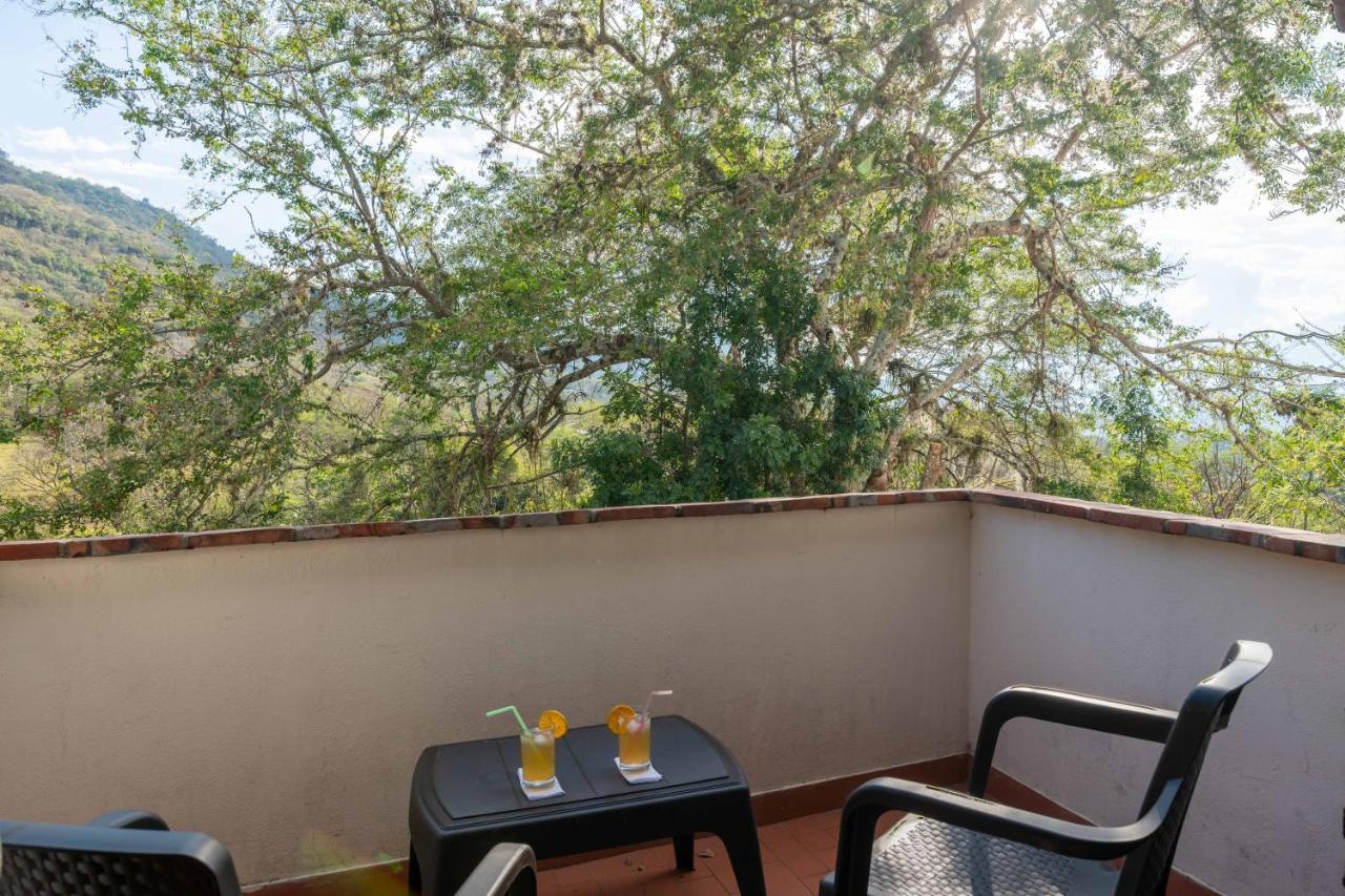 Campestre Hotel San Gil